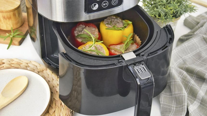 taytetyt_paprikat_valmistuu_airfryerilla