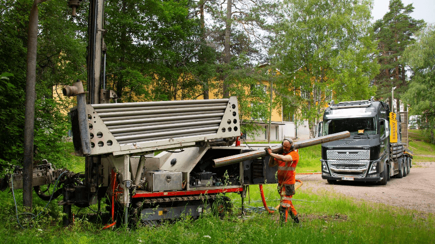Geonovan maalämmön porauskalusto